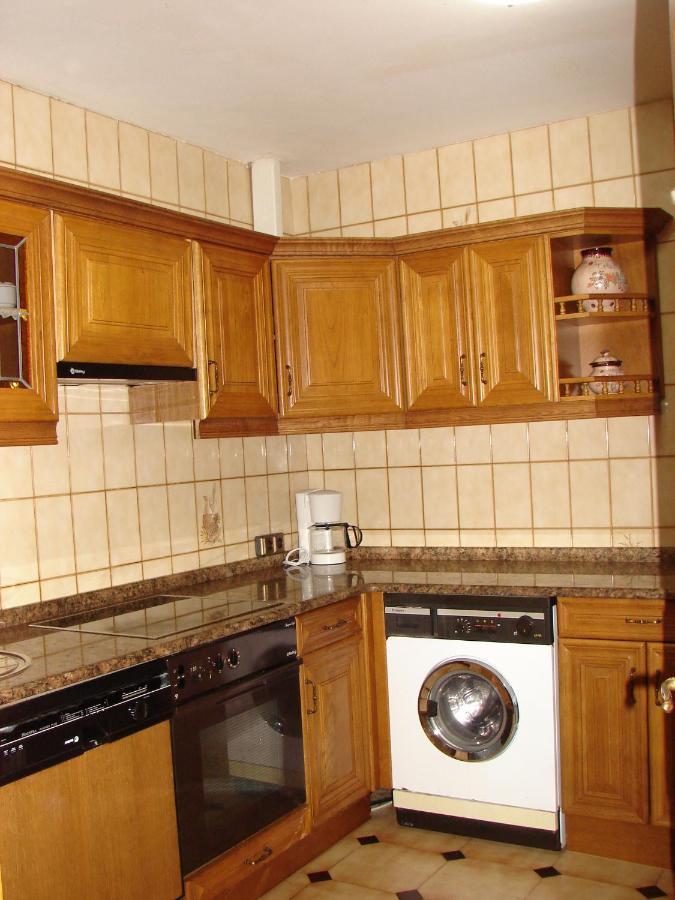 Apartamentos Lazkano I Y II Uharte-Arakil Exteriör bild