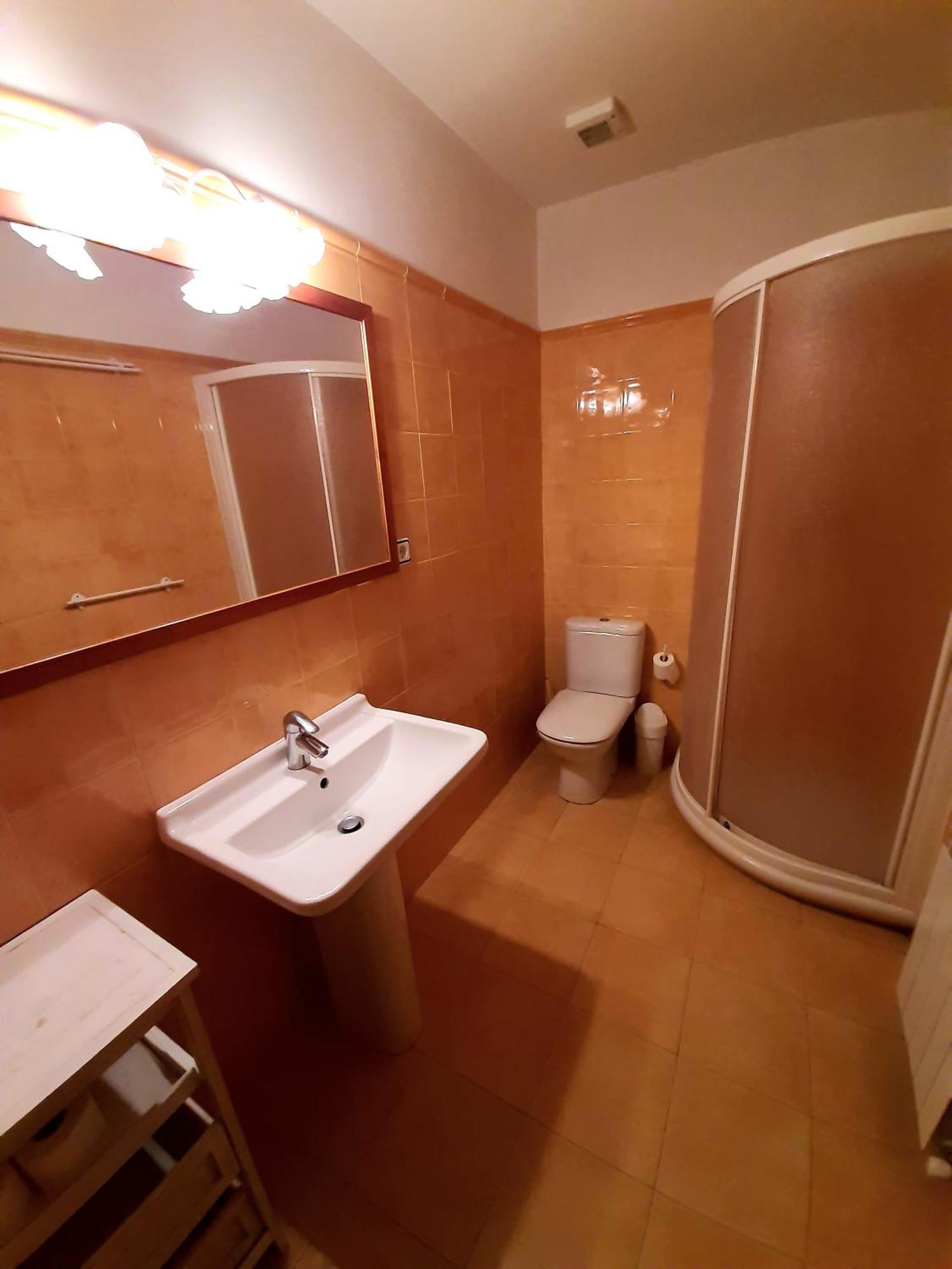 Apartamentos Lazkano I Y II Uharte-Arakil Rum bild